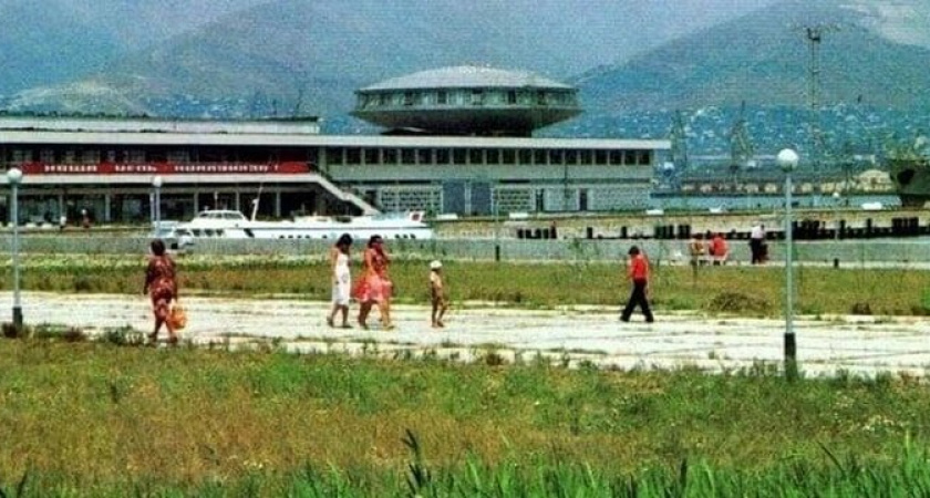 Советский круизный туризм в Новороссийске: сколько мог стоить билет? 