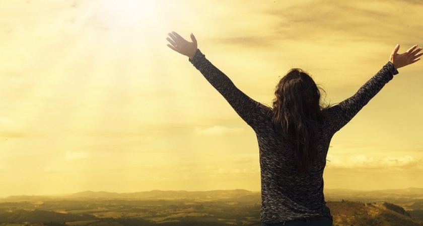 Этим трём знакам зодиака Глоба пообенщала сказочные дары судьбы во второй половине 2024 года