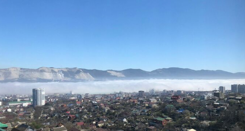 Туман окутал бухту Новороссийска