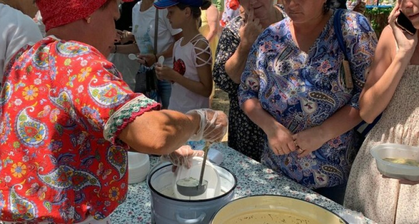 На Кубани приготовят тонну окрошки! Фестиваль любимого всеми летнего блюда пройдет в выходные в Темрюкском районе