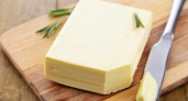 Скользкая гадость в брикете: Роскачество назвало марки сливочного масла, которые лучше обходить стороной