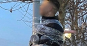 «От избытка скотча и свободного времени»: новороссийца, привязанного к фонарю с фаллоимитатором на спине, доставили в полицию