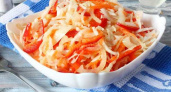 Эту маринованную капусту сметут со стола: рецепт топовой закуски