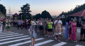 «Ни конца ни края»: в Геленджике выстроилась нереальная очередь на канатную дорогу