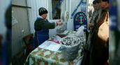 В сезон путины на улицах Новороссийска будет размещено 47 лотков по продаже хамсы