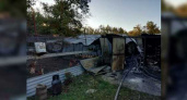 Под Новороссийском неизвестные подожгли цех по производству мяса птицы: в пожаре погибли 3000 перепелок и 500 кур