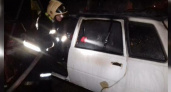 Неизвестные подожгли рекламный автомобиль в спальном районе Новороссийска