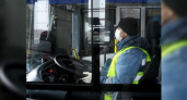 Новороссийских маршрутчиков обязали носить маски во время работы