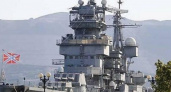 В Цемесской бухте Новороссийска рядом с крейсером «Михаил Кутузов» найден труп военного