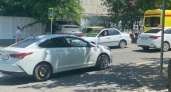 В Новороссийске таксист сбил женщину на пешеходном переходе у въезда в горбольницу