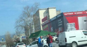 В Новороссийске автомобиль сбил пенсионерку на электросамокате