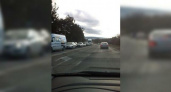 На трассе из Геленджика в Новороссийск образовалась семикилометровая пробка