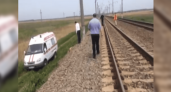 В сети появилось видео с места трагедии на Кубани: поезд сбил двух целующихся девушек