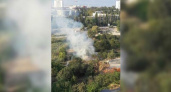 В Южном районе Новороссийска горожан встревожил дым, несущийся со стороны озер