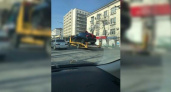 В Новороссийске эвакуатор перевозил  «БМВ Х6» в подарочной упаковке