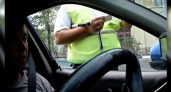 «Счастья, удачи, КамАЗ в лобовую!»: новороссийцы в сети обсуждают хамство сотрудника ДПС
