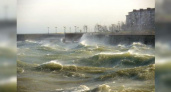 Внимание: синоптики сообщили, что в ближайшие часы на Новороссийск обрушится ураган