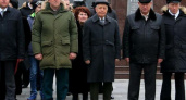 Новороссийцы поздравили ветеранов и военнослужащих с Днем Защитника Отечества