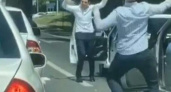В Новороссийске автолюбители танцевали лезгинку прямо на дороге (видео)