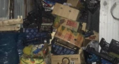 Торговцы повадились выбрасывать гнилые овощи рядом с мусорными контейнерами: горожане задыхаются от вони