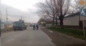 «Видео попытки отправиться в мир иной»: новороссийцы запечатлели опасную езду на мопедах