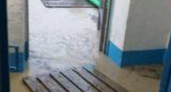 «Венеция полным ходом!»: в Новороссийске ливень затопил дома, подъезды и огороды горожан – подборка фото и видео потопа