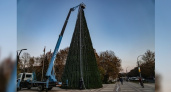 Сегодня в центре Новороссийска зажгут огни на главной новогодней елке