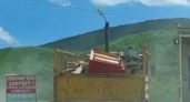 Грузовики продолжают возить мусор на закрытый судом Глебовский полигон под Новороссийском