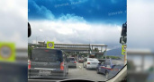 Жители Новороссийска жалуются на «бешеную» пробку на въезд в Кабардинку