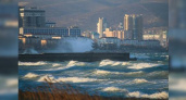 Синоптики предупреждают: сегодня ночью в Новороссийске ожидается сильный ливень и шквалистый ветер