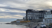 В поселках, расположенных на берегу моря в окрестностях Новороссийска, разрешили строить гостиницы и отели