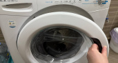 Секретная дверца в стиральной машине: одежда больше без неприятного запаха после совета знакомого мастера
