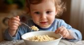 Годится только на откорм скоту: ученые определили самую вредную кашу - а ее дают в детсадах и школах