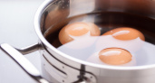 Никогда не кладите яйца после варки в холодную воду - и вот почему