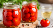 Маринованные помидоры — пальчики оближешь! Лучший рецепт на зиму. Точно не взрываются! Вкусные даже через год