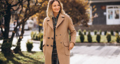 В 2026 году главные модницы страны наденут только такое пальто: топ-3 стильных тренда нового сезона