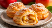 Самые быстрые яблочные слойки к чаю: пара минут сборку и вся семья несется, сломя голову, на запах