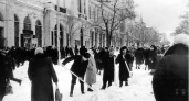 Коллективная уборка и каток на набережной: фотоподборка снежных зим Новороссийска с 1930 по 2026 год 