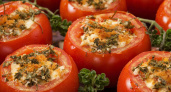Необычная закуска всего из нескольких ингредиентов: так помидоры вы еще точно не фаршировали - пальчики оближешь