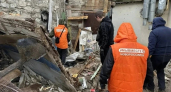 В Новороссийске продолжают ликвидировать последствия вражеской атаки: горожане могут позвать на помощь волонтеров – номера телефонов  
