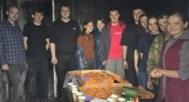 В Новороссийске волонтеры-студенты за день отмыли жилье после прилета дрона