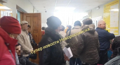 Новороссийцы жалуются на гигантские очереди в онкодиспансере 