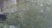 Примите меры! В Новороссийске школьники играют в заброшке  