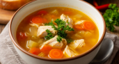 Куриный суп как из ресторана: 5 простых лайфхаков для насыщенного вкуса