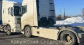 «Своих не сдаём»: гаишник за деньги прикрывал угонщиков фур