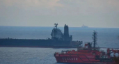 «Нефтяная бомба» замедленного действия: танкер, горевший у берегов Сочи, отбуксировали в район между Новороссийском и Кабардинкой  
