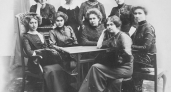 119 лет назад в Новороссийске открылся первый в России женский клуб, где, по мнению мужчин, читали рефераты «О влиянии Луны на табуретку» 