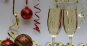 Сколько шампанского можно выпить на Новый год, чтобы не навредить здоровью: совет врача