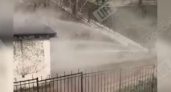 Вода била фонтаном: в Новороссийске из-за прорыва трубы отключили отопление