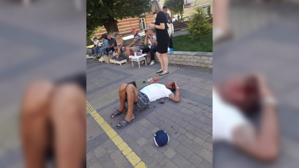 «Не ори как свинья!»: в руки новороссийца попало видео, как школьники толпой избивают и унижают подростка